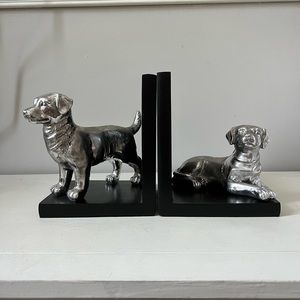 MAX METALLIC DOG BOOKENDS